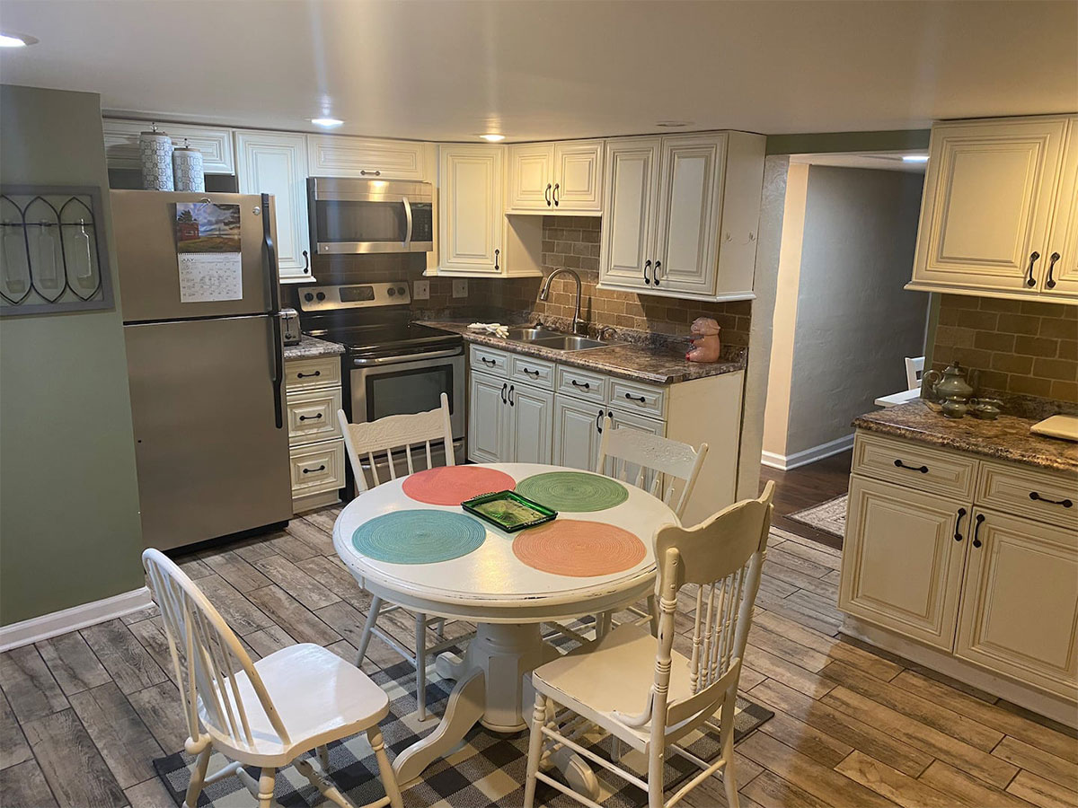 The Bird Nest Suite at 602 E Main Street